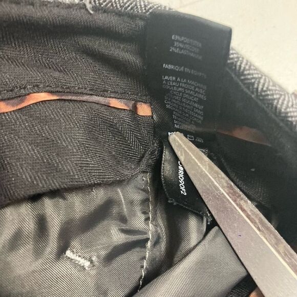 EXPRESS Women’s Gray Dress Pants Size 6 Inseam 31” - Picture 3 of 9